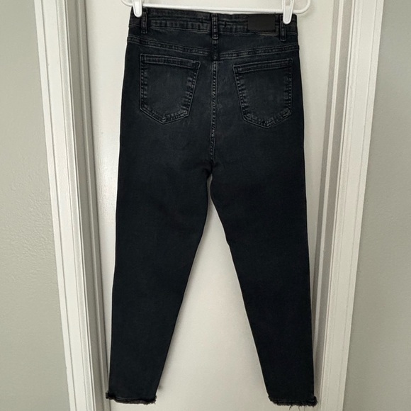 NWT!⭐️ Michael Tyler • Distressed Jeans with Rhinestone Accents- Women’s Size 12 - Picture 8 of 16